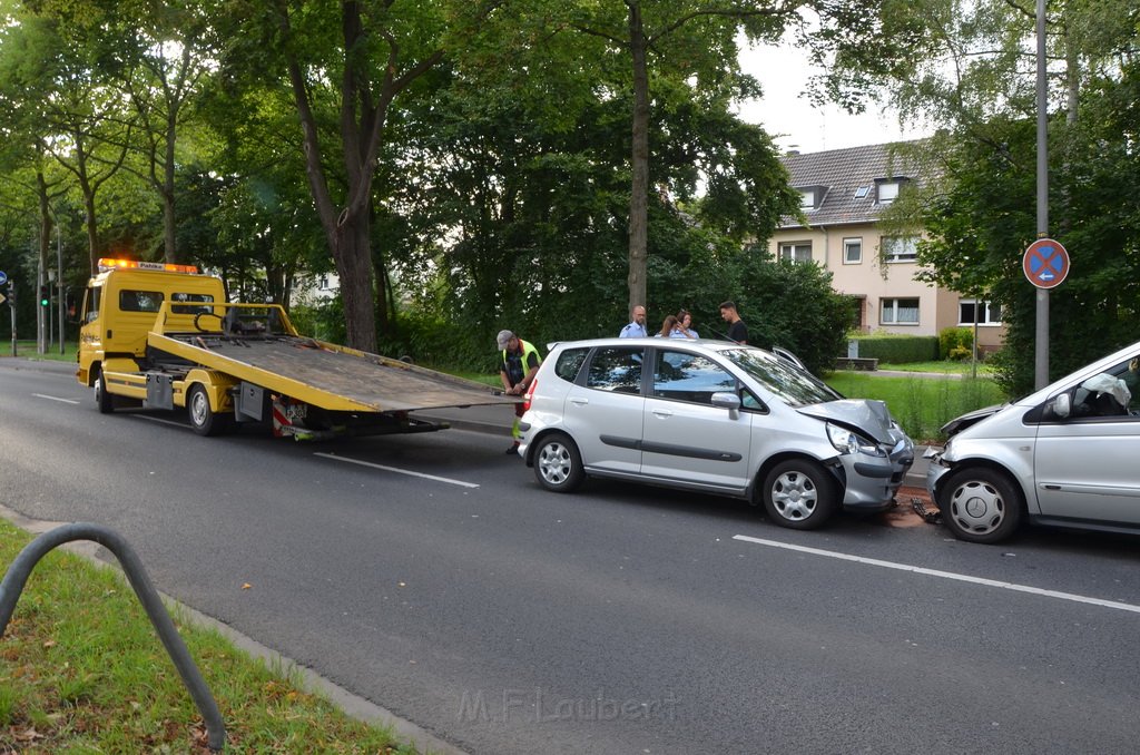 VU Koeln Merheim Olpenerstr P36.JPG - Miklos Laubert